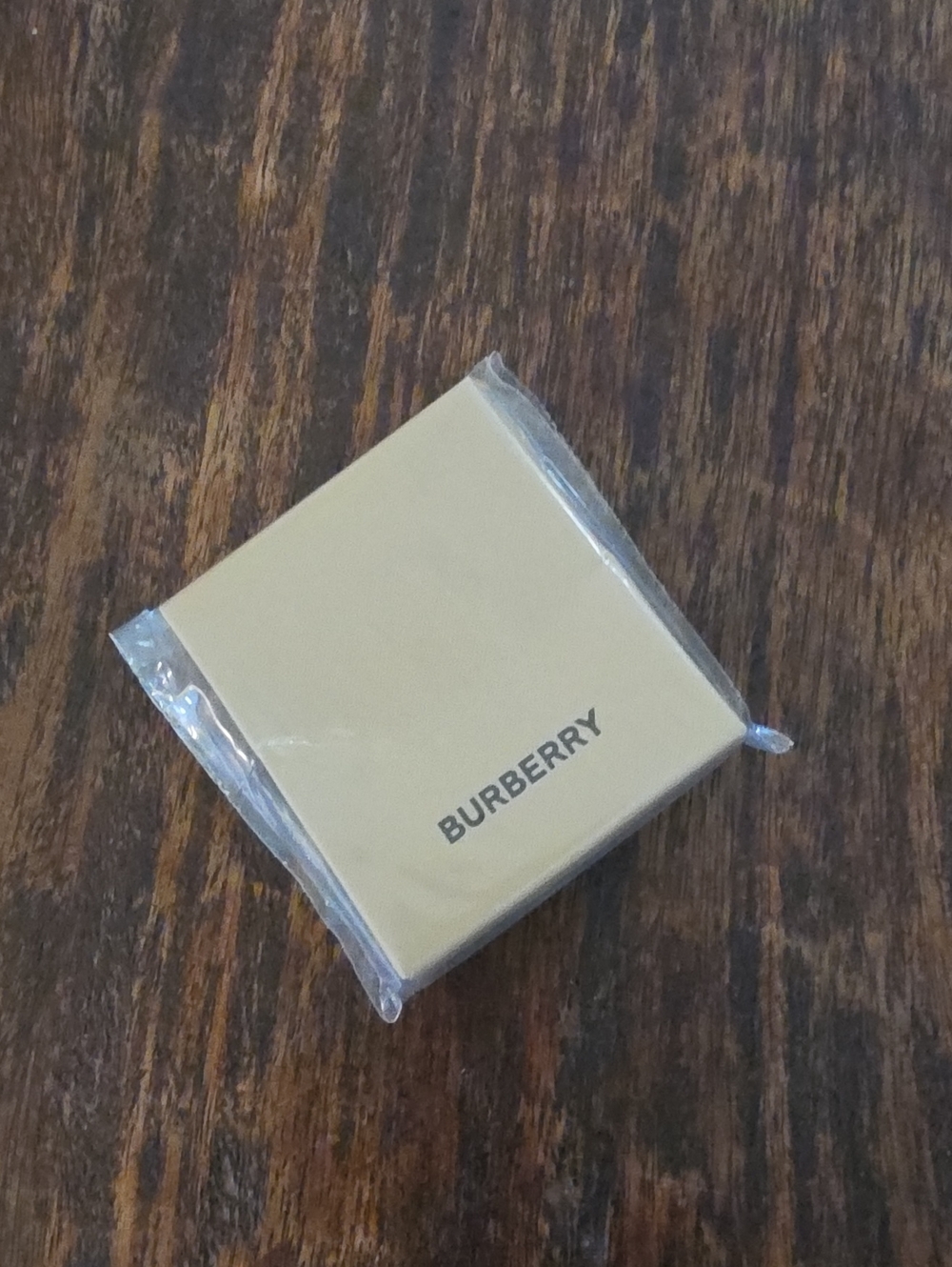 AUTHENTIC Burberry Phone Grip Ring Popsocket Accessories New BNIB - Picture 3 of 5